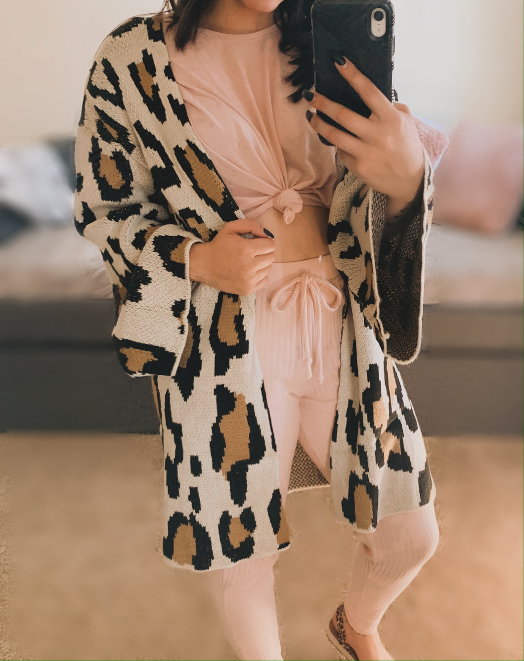 Anita Leopard Cardi